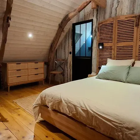 Feriehus Le Sauterellier Avec Garage, Classe 4 Etoiles *
