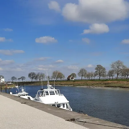 Le Sauterellier Avec Garage, Classe 4 Etoiles Feriehus